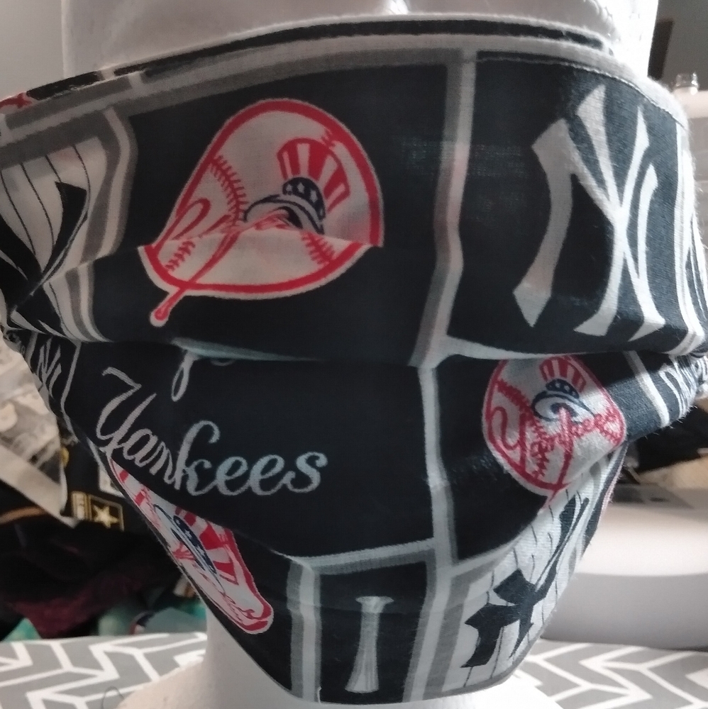 Face Mask with filter pocket